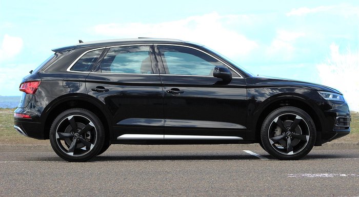 2018 Audi Q5 TDI sport FY MY18 4X4 On Demand Mythos Black