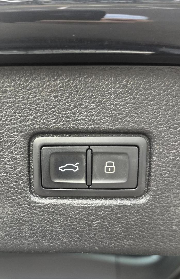 2016 Audi Q7 TDI 4M MY17 Four Wheel Drive Ink Blue