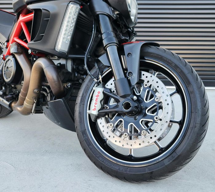 2012 Ducati Diavel Carbon Diavel Black