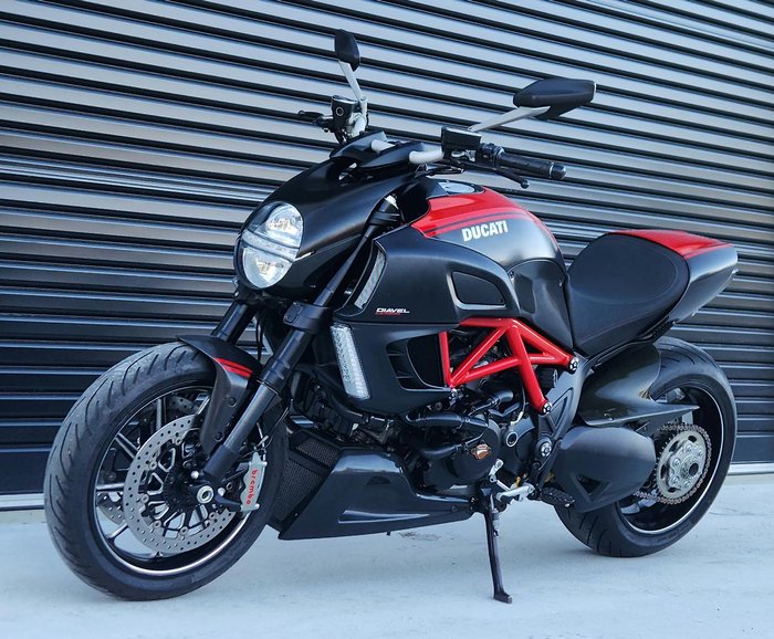 2012 Ducati Diavel Carbon Diavel Black