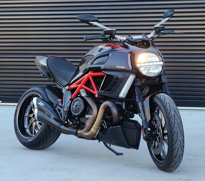 2012 Ducati Diavel Carbon Diavel Black