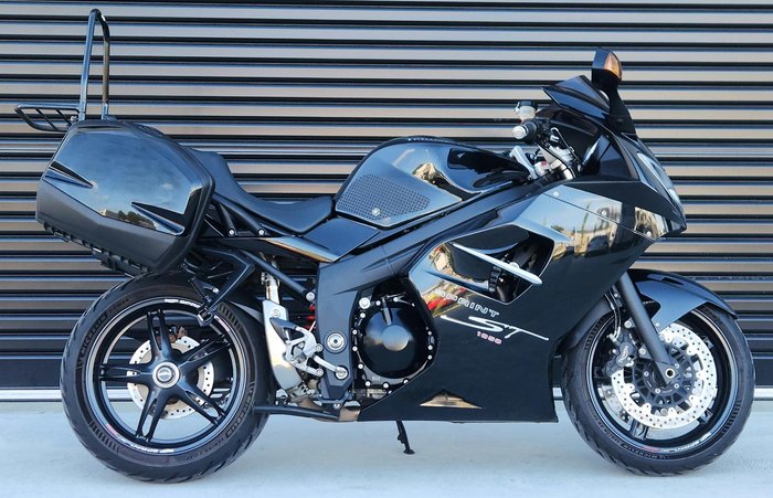 2009 Triumph Sprint ST 1050 ABS Sprint Black