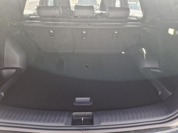 2026 KGM Torres Hybrid K40 J140 MY26 Forest Green