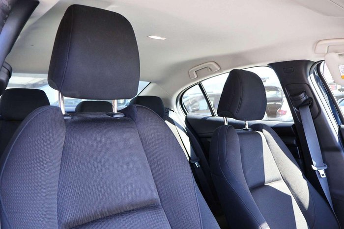 2020 Mazda 3 G25 Evolve