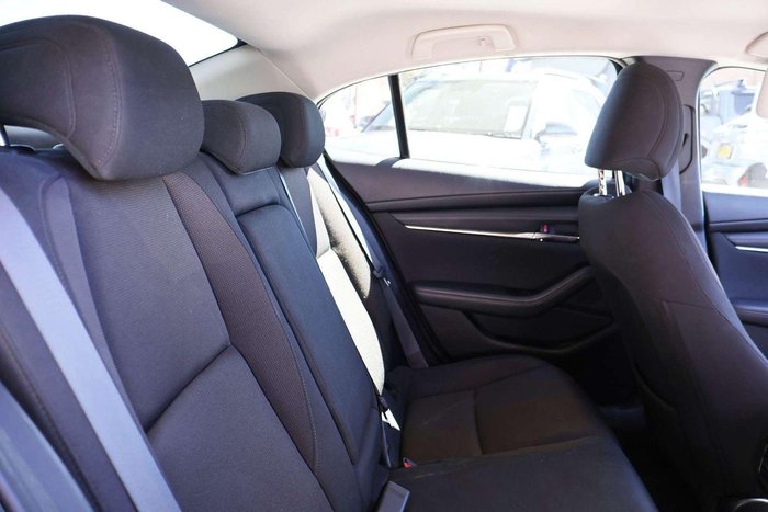 2020 Mazda 3 G25 Evolve