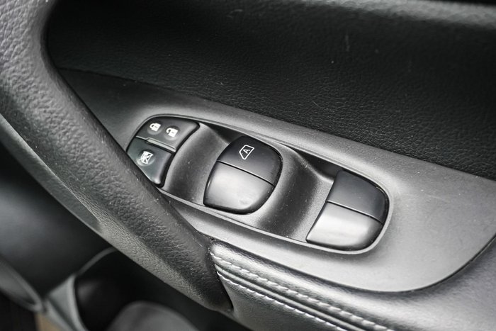 2021 Nissan X-TRAIL TS