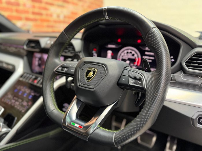 2019 Lamborghini Urus 636 MY19 AWD Nero Noctis