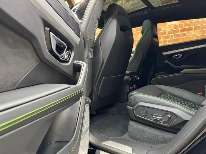 2019 Lamborghini Urus 636 MY19 AWD Nero Noctis