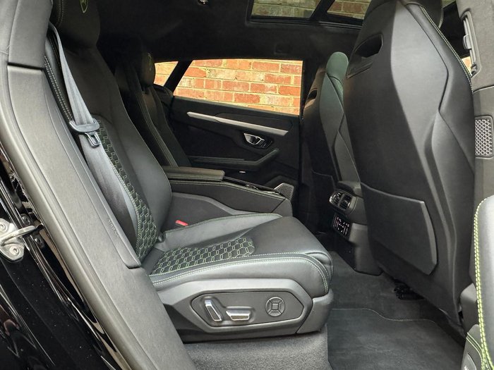 2019 Lamborghini Urus 636 MY19 AWD Nero Noctis