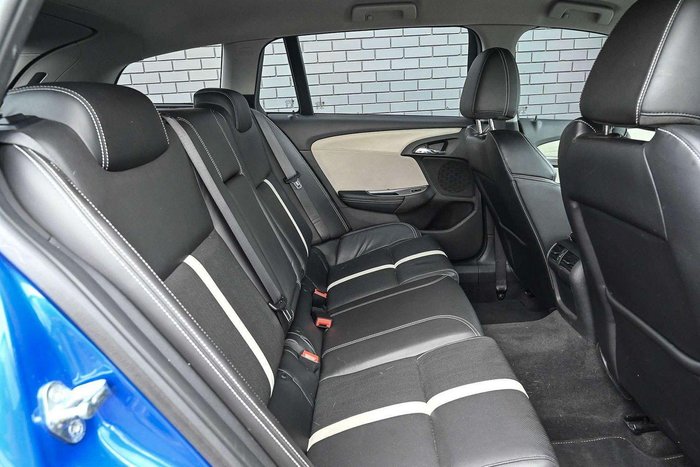2016 Holden Calais V