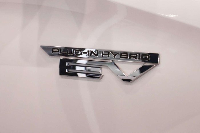 2025 Mitsubishi Outlander PHEV Exceed Tourer