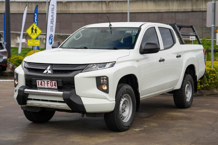2022 Mitsubishi Triton GLX