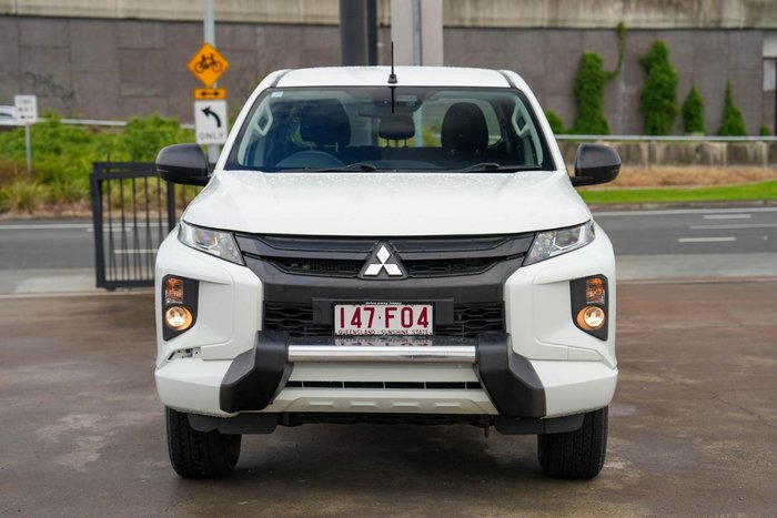 2022 Mitsubishi Triton GLX