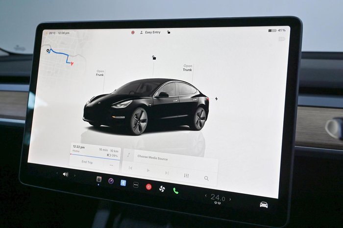2022 Tesla Model 3 Rear-Wheel Drive Black