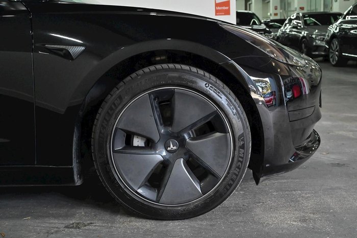 2022 Tesla Model 3 Rear-Wheel Drive Black