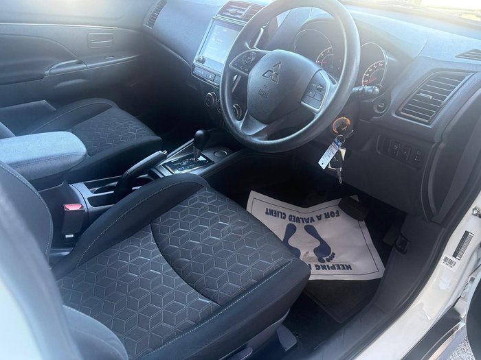 2023 Mitsubishi ASX ES