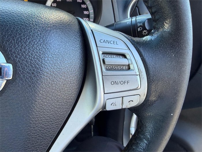 2015 NISSAN NAVARA ST (4x4) NP300 D23 SILVER OR CHROME