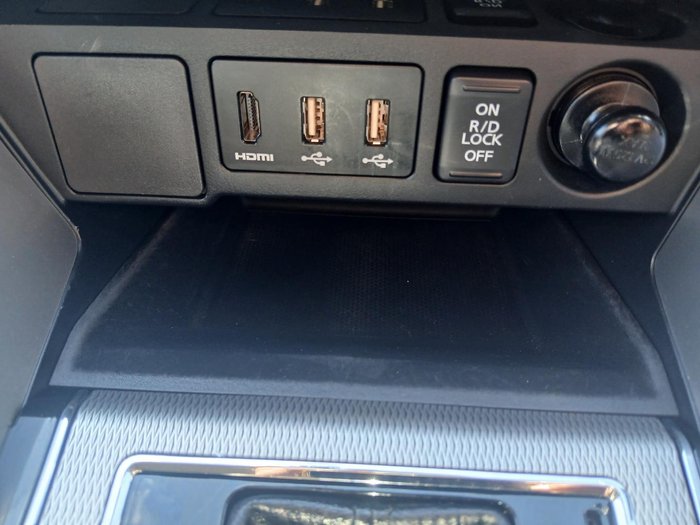 2020 Mitsubishi Pajero Sport GLS