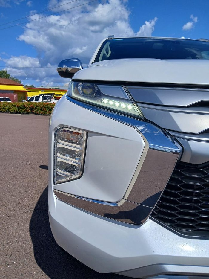 2020 Mitsubishi Pajero Sport GLS