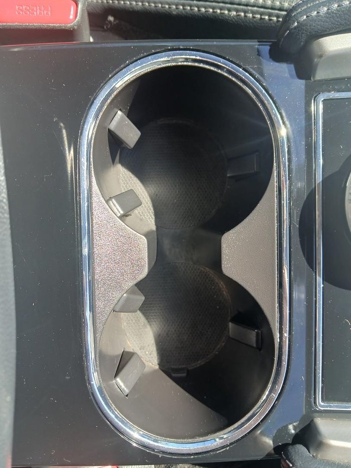 2020 Mitsubishi Pajero Sport GLS