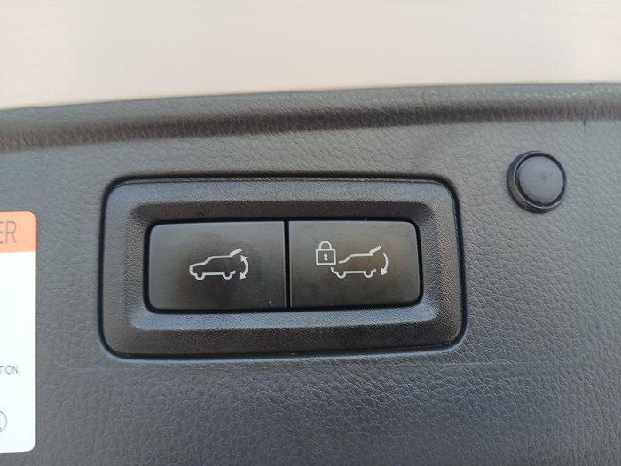 2020 Mitsubishi Pajero Sport GLS