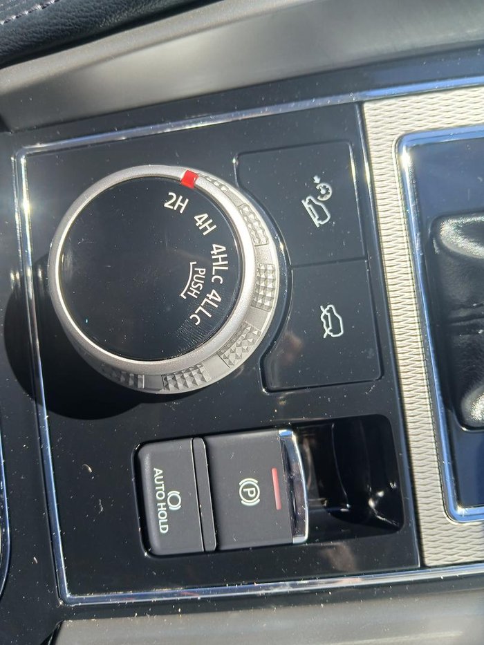 2020 Mitsubishi Pajero Sport GLS