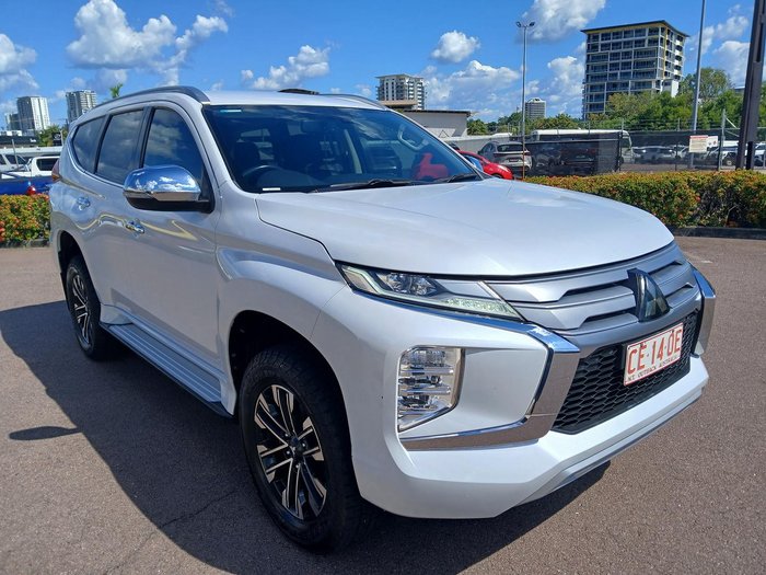 2020 Mitsubishi Pajero Sport GLS