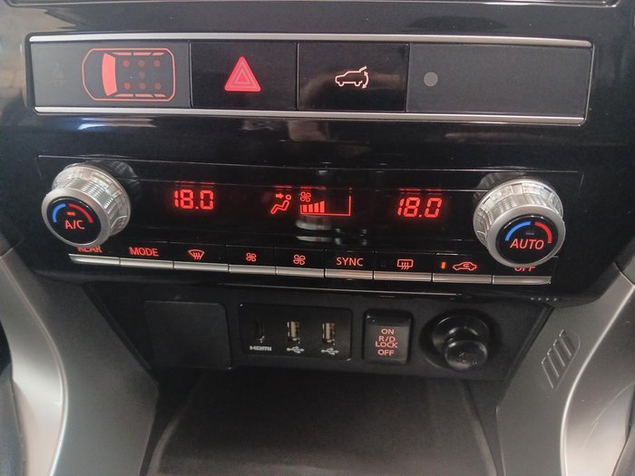 2020 Mitsubishi Pajero Sport GLS