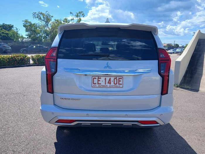 2020 Mitsubishi Pajero Sport GLS