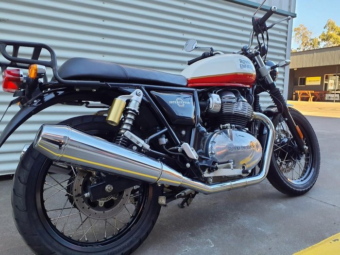 2022 Royal Enfield Interceptor 650 Classic 650 Twin