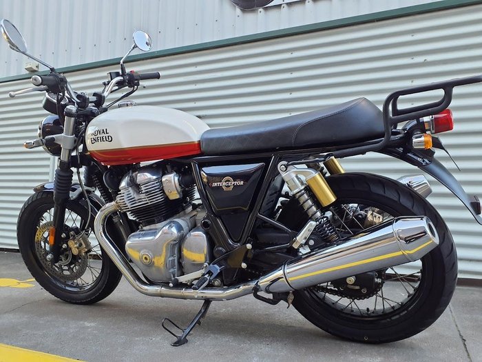 2022 Royal Enfield Interceptor 650 Classic 650 Twin