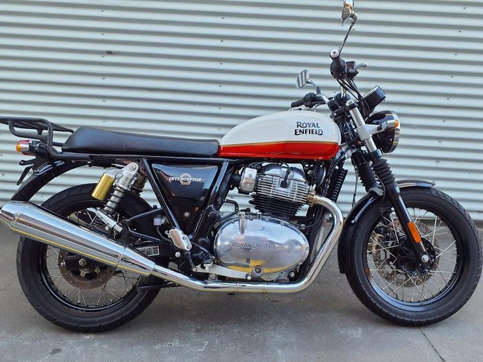 2022 Royal Enfield Interceptor 650 Classic 650 Twin