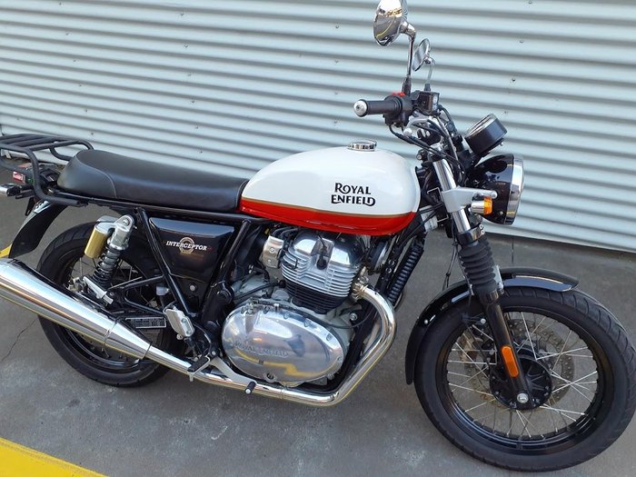2022 Royal Enfield Interceptor 650 Classic