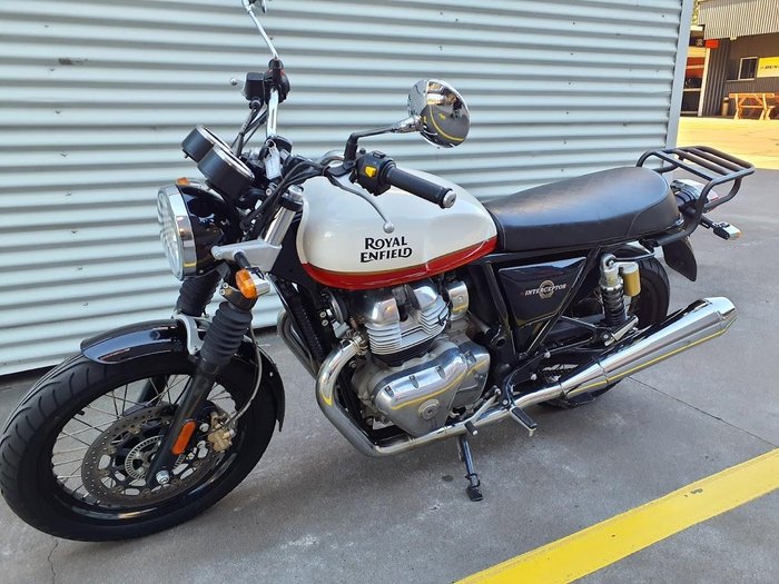 2022 Royal Enfield Interceptor 650 Classic 650 Twin