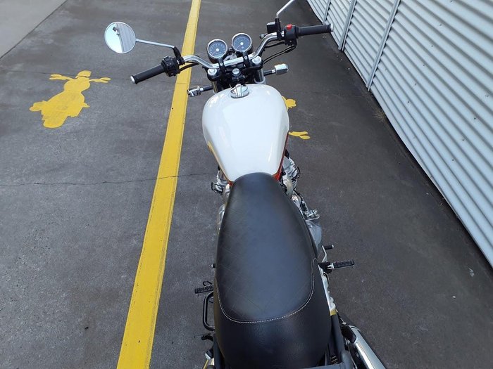 2022 Royal Enfield Interceptor 650 Classic 650 Twin