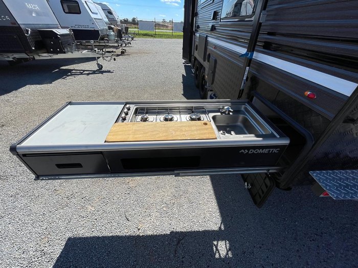 2020 Supreme Classic Tourer Double Bunk