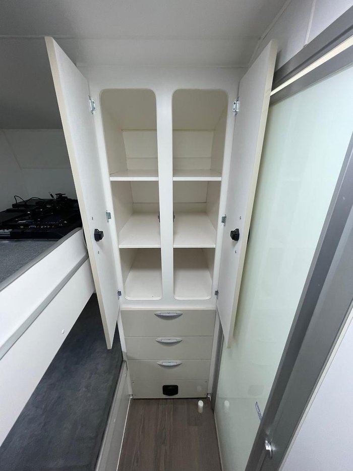 2020 Supreme Classic Tourer Double Bunk