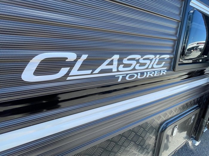 2020 Supreme Classic Tourer Double Bunk