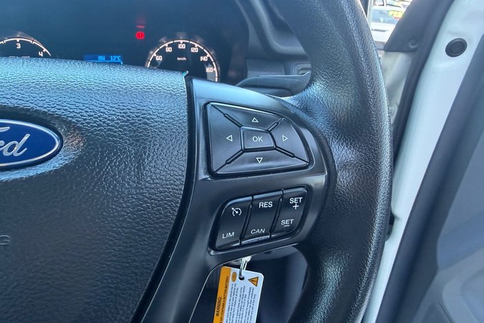 2016 Ford Everest Ambiente