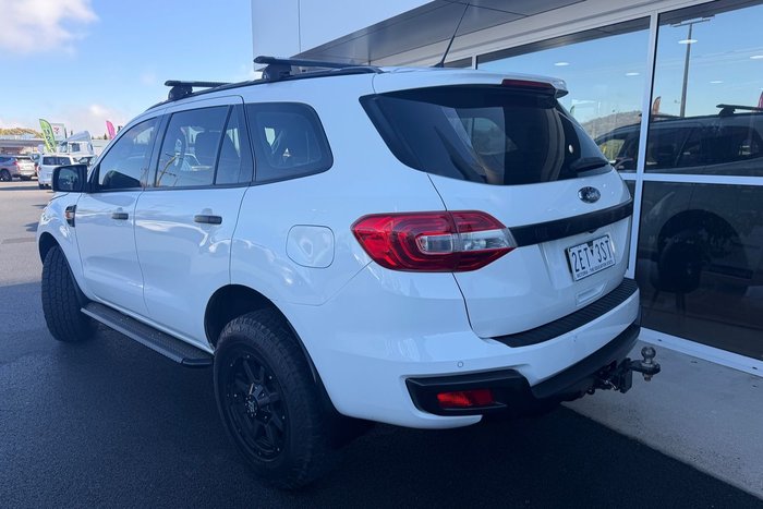 2016 Ford Everest Ambiente
