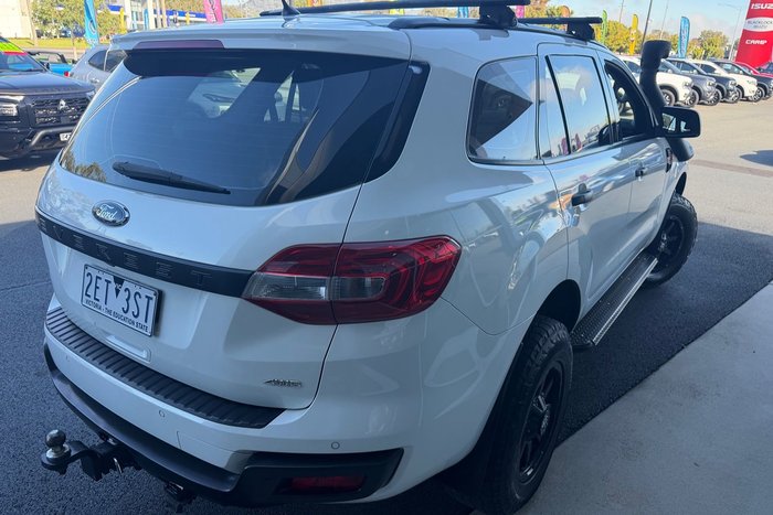 2016 Ford Everest Ambiente
