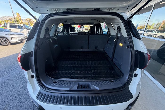 2016 Ford Everest Ambiente