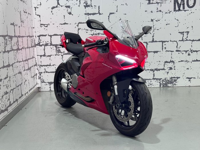2023 Ducati Panigale V2 Panigale Red