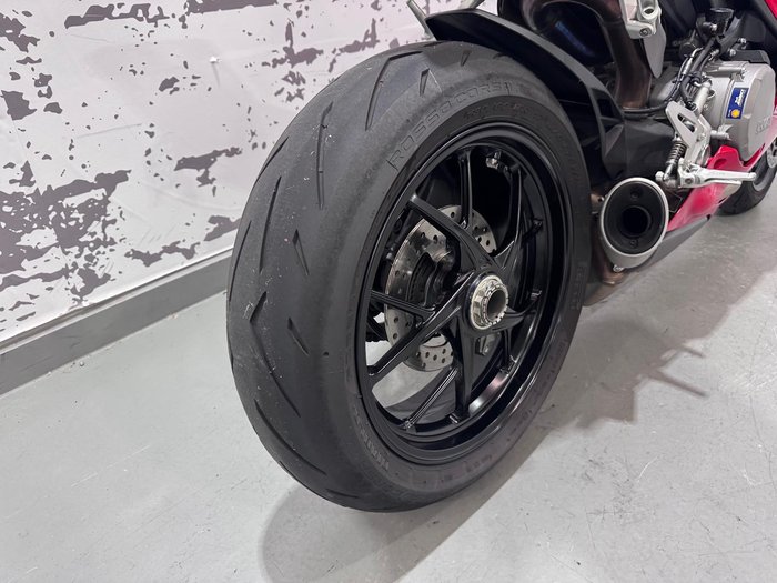 2023 Ducati Panigale V2 Panigale Red
