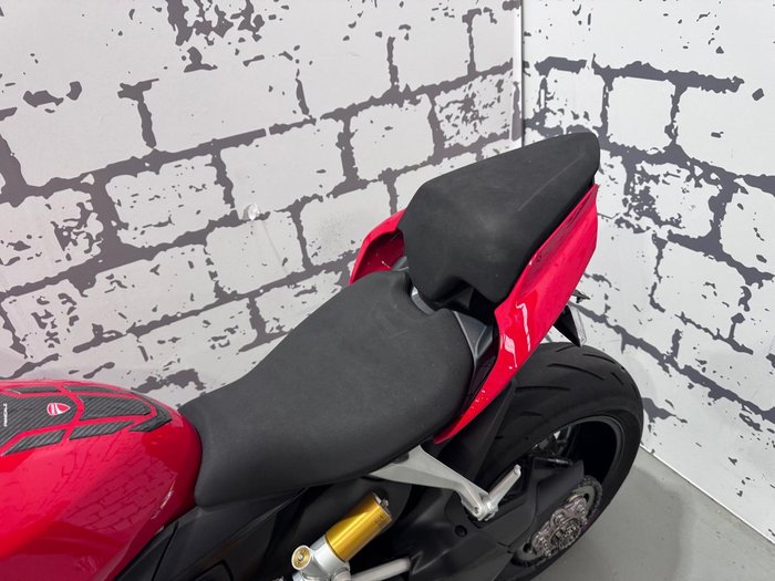2023 Ducati Panigale V2 Panigale Red