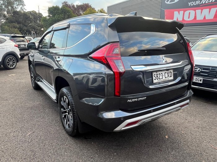 2023 Mitsubishi Pajero Sport GLS