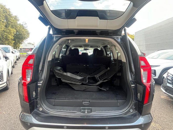 2023 Mitsubishi Pajero Sport GLS