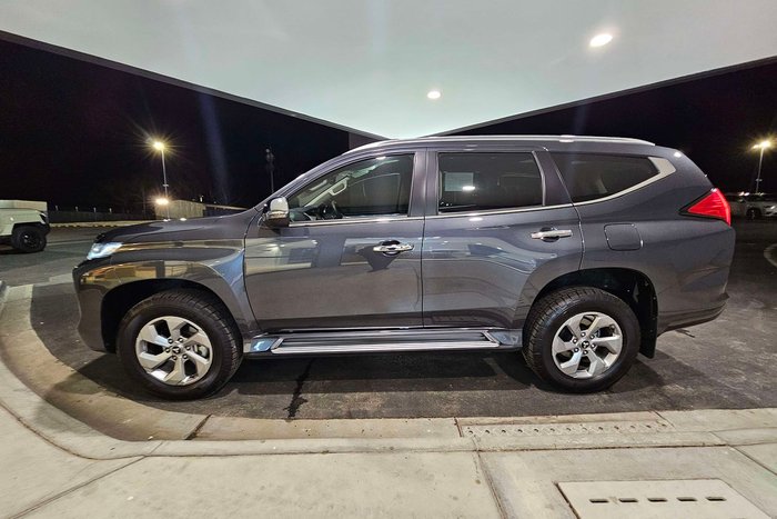 2025 Mitsubishi Pajero Sport GLX