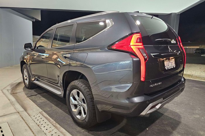 2025 Mitsubishi Pajero Sport GLX