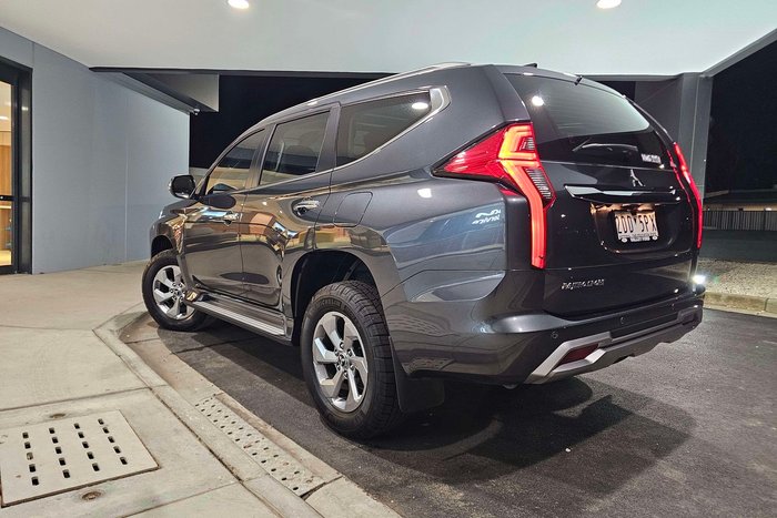 2025 Mitsubishi Pajero Sport GLX